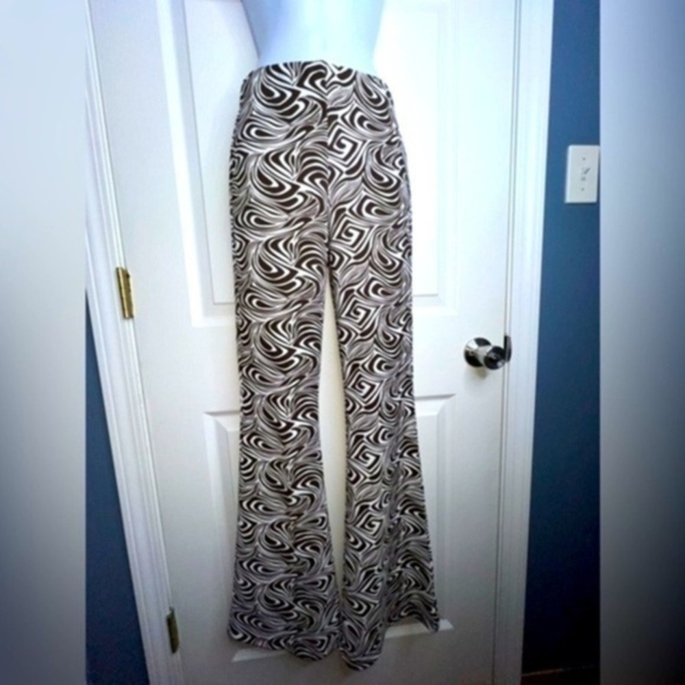 NWT Garage Women’s X Small Odessa Stretch Flare Pants Retro Brown White 90s XS